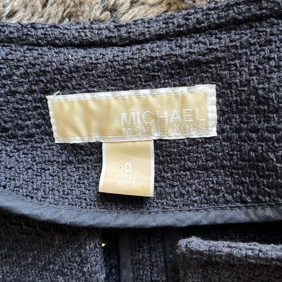 Michael Kors - Picture 2 of 4